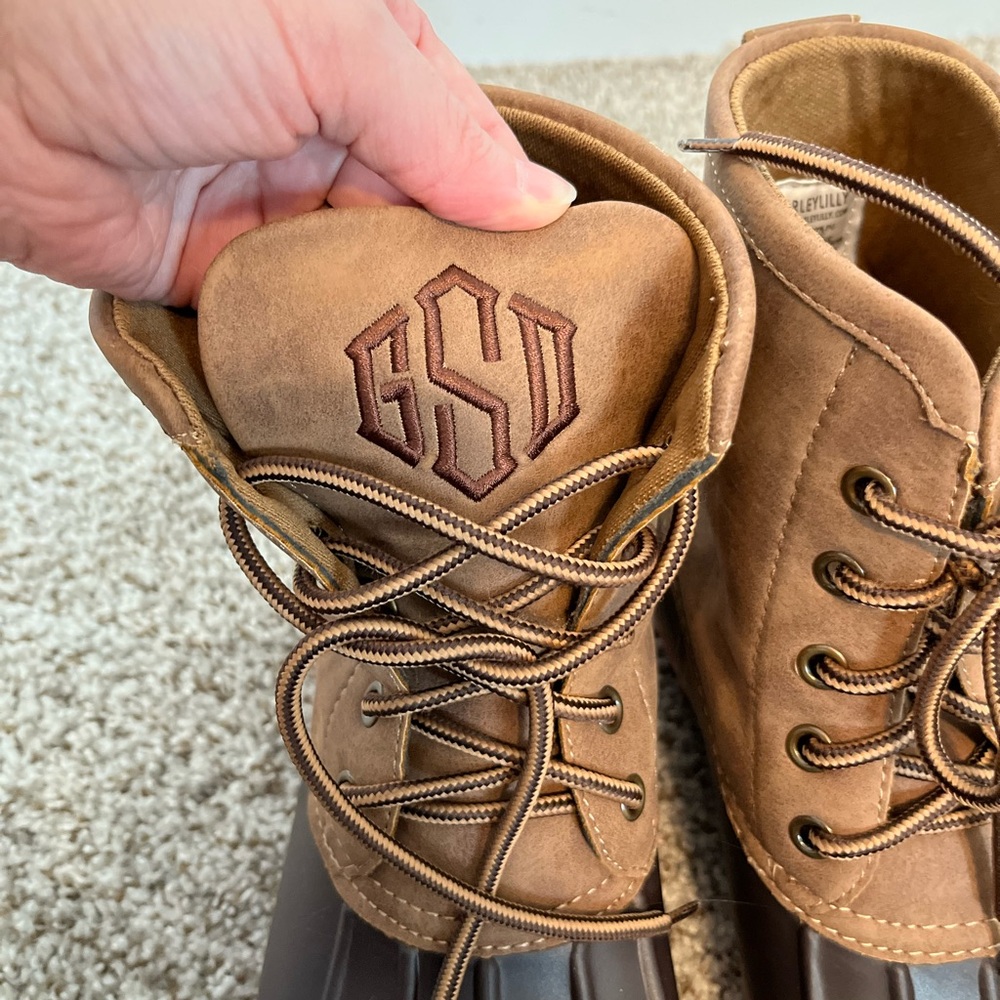 Women’s Marleylilly Monogrammed Duck Boots - Picture 9 of 13